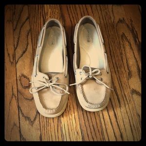 Sperry boat shoes